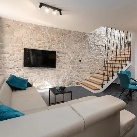Casanova Apartment *